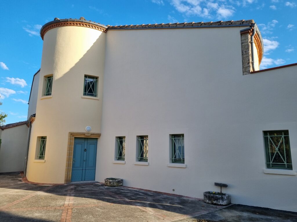 Apres-Reno-Facade